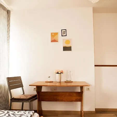 Cute 2 Beds Studio Close To The Main Train Station * Bratislava